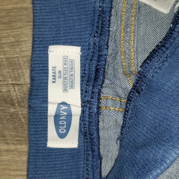 3 piece boys outfit Old Navy jeans, sweater and Ralph Lauren shirt - Picture 9 of 9